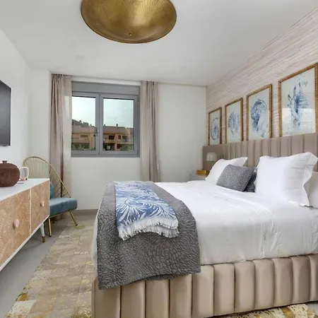 Seaview Luxe Lejlighed